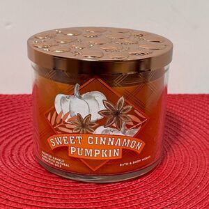 BBW Sweet Cinnamon Pumpkin 3 Wick Candle NWT